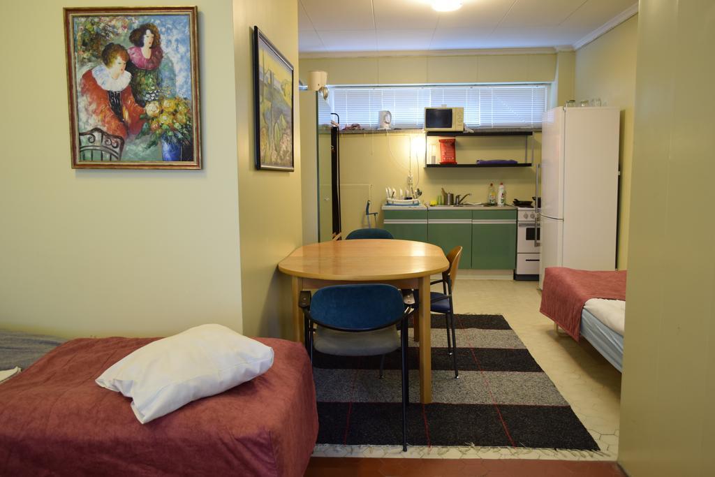 Asuntohotelli Hotel Petkele Hamina  Habitación foto